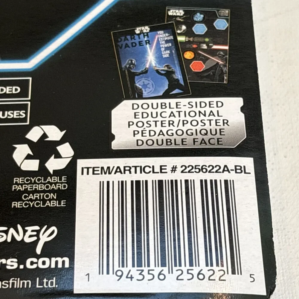 NIB Star Wars Lightsaber Engineering Kit by Disney-Dual Lightsabers With Poster!